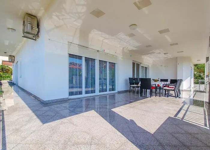 Maslina Appartement *